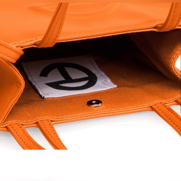 ‼️🔥Small Telfar Tote🔥‼️ - Picture 4 of 4